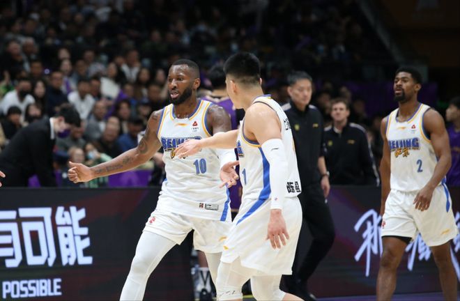 赵睿复出在即!北京再传2大利好,京沪二番战有望终结上海18连胜 赵睿复出在即!北京再传2大利好,京沪二番战有望终结上海18连胜