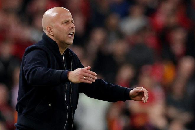 利物浦被曼城巴黎连扇两巴掌，球迷今天要在安菲尔德掀桌