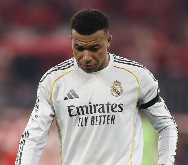 皇马欧冠出局，奥利赛登贝莱强势，姆总夺得世界杯也无缘金球？