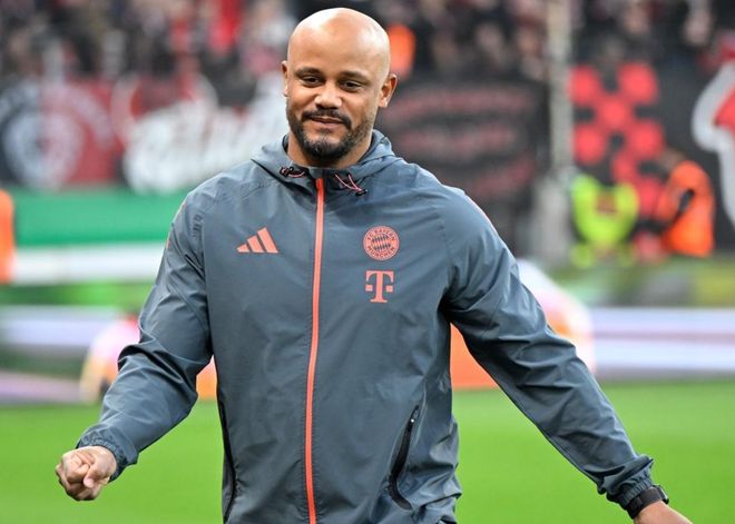 一场2-0，踢出疯狂8连胜，孔帕尼神了：目标直指三冠王