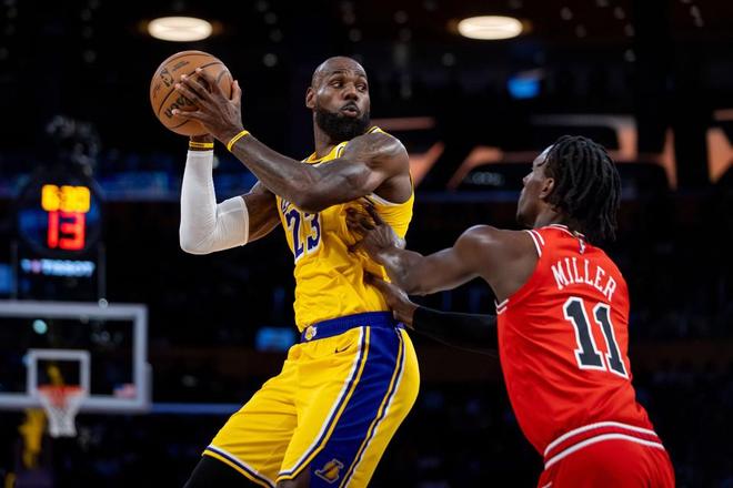 轰51+10+9,东契奇刷爆纪录!湖人4连胜获3大喜讯老詹让权排第一 轰51+10+9,东契奇刷爆纪录!湖人4连胜获3大喜讯老詹让权排第一