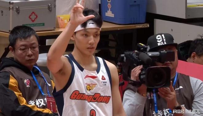 确认退出！“辽宁克星”正式告别CBA，这可是广东队的冠军锋线！