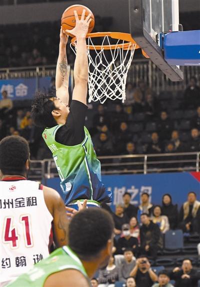 天津男篮主场力克浙江男篮