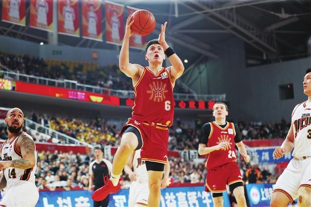 CBA联赛战火重燃 山西男篮主场告捷 CBA联赛战火重燃 山西男篮主场告捷