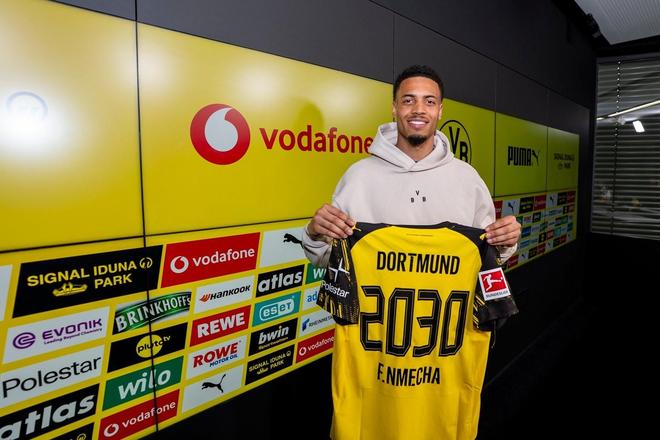 官方:多特蒙德中场恩梅加和俱乐部续约至2030年6月 官方:多特蒙德中场恩梅加和俱乐部续约至2030年6月