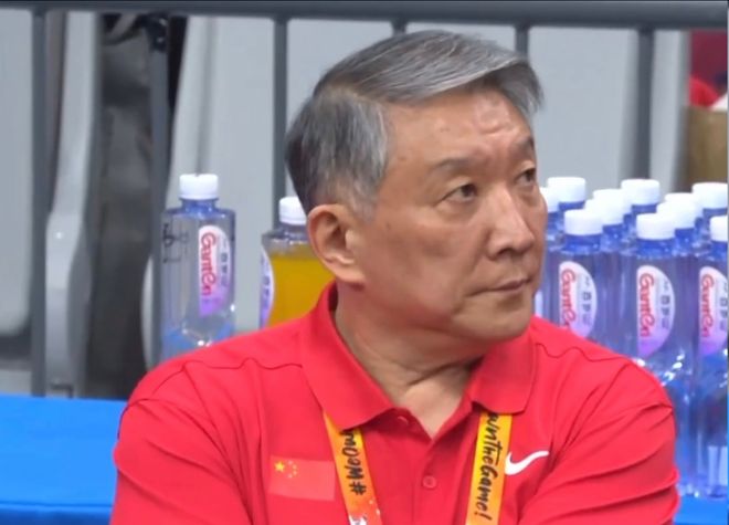 女篮输比利时，一人最该背锅！三分16中3，球迷：连郭士强都不如