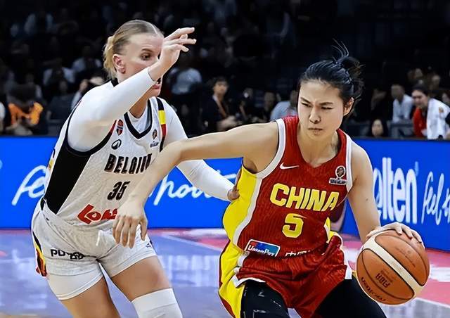 女篮惨败比利时,韩乔生一针见血,付政浩说破症结,广东记者戳心 女篮惨败比利时,韩乔生一针见血,付政浩说破症结,广东记者戳心