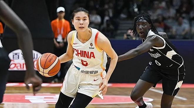 中国女篮力克南苏丹队听听各界媒体专家怎么说 宫鲁鸣或感谢一人 中国女篮力克南苏丹队听听各界媒体专家怎么说 宫鲁鸣或感谢一人