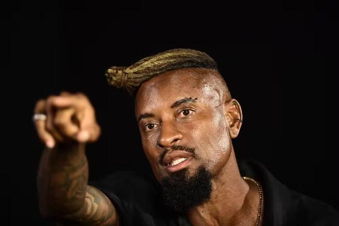 泽-罗伯托：效力皇马时游戏耽误了我，甚至会因没通关而焦虑