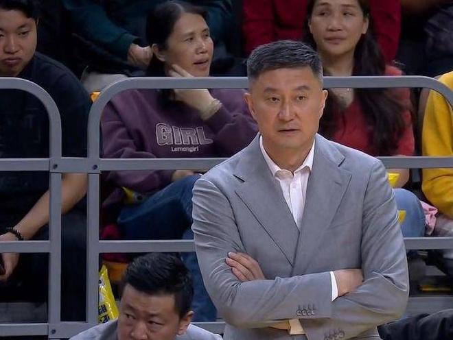 广东对阵新疆,CCTV5直播,杜锋没有退路,如继续输球或下课 广东对阵新疆,CCTV5直播,杜锋没有退路,如继续输球或下课