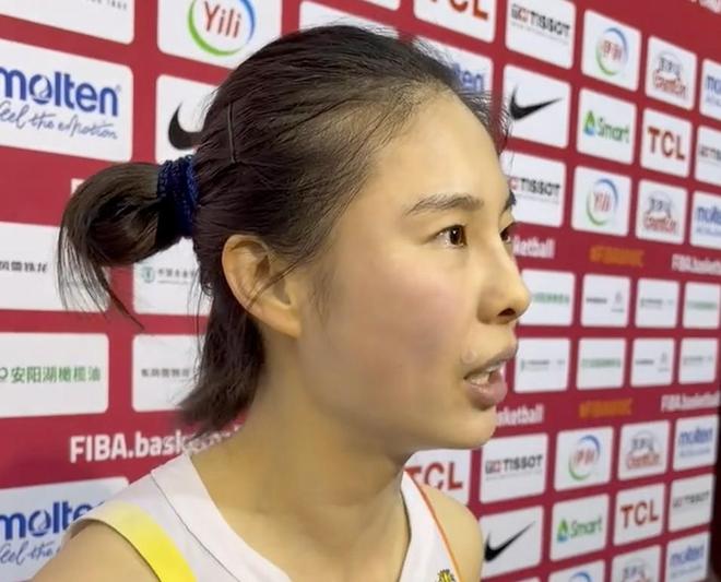 王思雨:完成目标终于松了口气,希望大家给年轻后卫一点包容度 王思雨:完成目标终于松了口气,希望大家给年轻后卫一点包容度