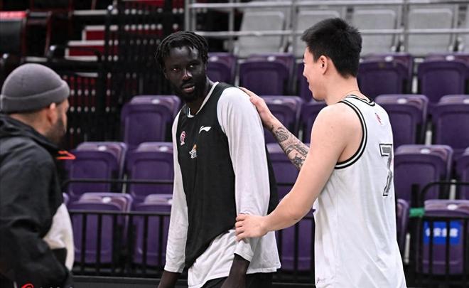 看上周琦老对手,朱芳雨又捡辽篮破烂?内线空虚,杜锋难忍焦泊乔 看上周琦老对手,朱芳雨又捡辽篮破烂?内线空虚,杜锋难忍焦泊乔