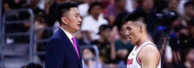 从600万到30万,曾繁日一拳打出百万身价 杜锋那句软蛋成真预言? 从600万到30万,曾繁日一拳打出百万身价 杜锋那句软蛋成真预言?