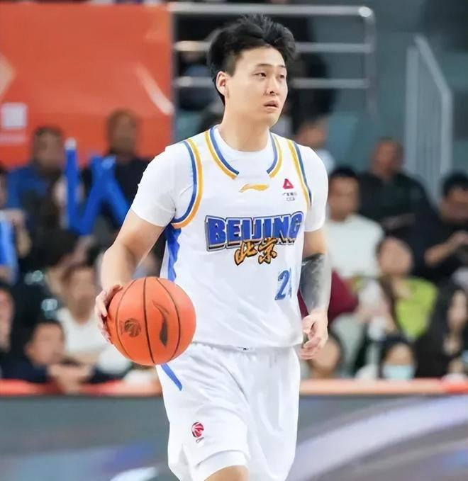 北京三杀招展现威力！赵睿强解，周琦无敌挡拆，斯佩尔曼末节好使