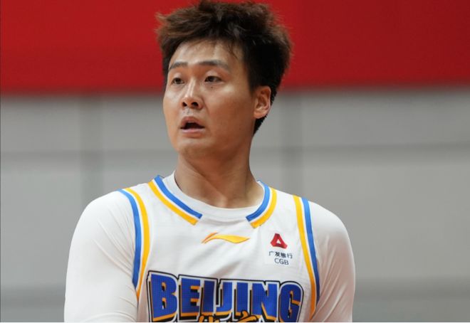 超控大战！赵睿34分加盟新高力压赵继伟26分 导演15分大逆转