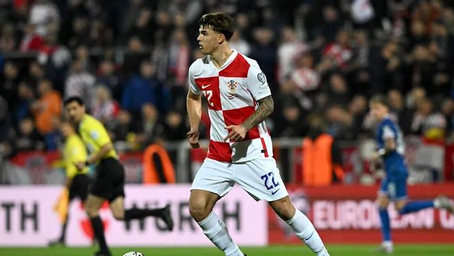 图片报:克罗地亚若战哥伦比亚表现出色,将获奖励游玩迪士尼 图片报:克罗地亚若战哥伦比亚表现出色,将获奖励游玩迪士尼