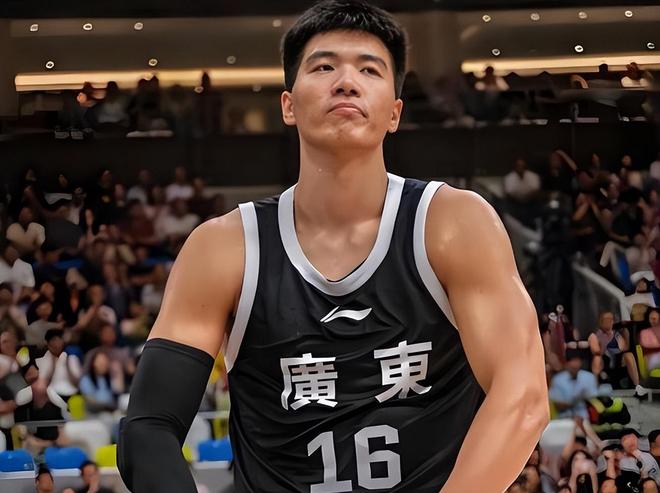 被杜锋骂郁闷了？焦泊乔缺席对首钢因家中有事 会是下一个徐昕？