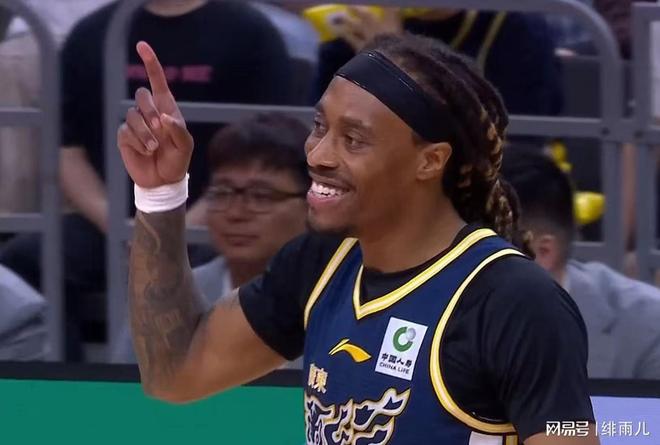 确认不打了!男篮内线国手退出广东队,杜锋惨遭北京队20分大逆转 确认不打了!男篮内线国手退出广东队,杜锋惨遭北京队20分大逆转