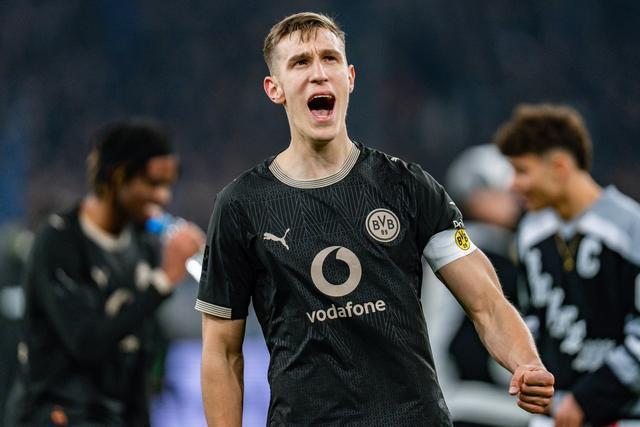 斯基拉:多特下周与贝壳谈续约,新合同期至2031年 斯基拉:多特下周与贝壳谈续约,新合同期至2031年