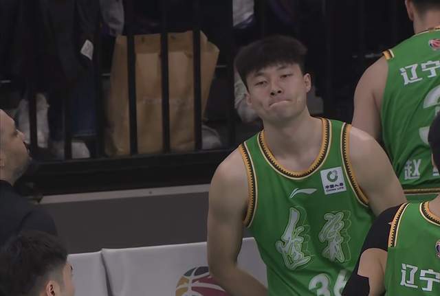 连克弱旅,辽宁男篮胜新疆 鄢手骐16+3命中制胜三分 第4外援难留 连克弱旅,辽宁男篮胜新疆 鄢手骐16+3命中制胜三分 第4外援难留