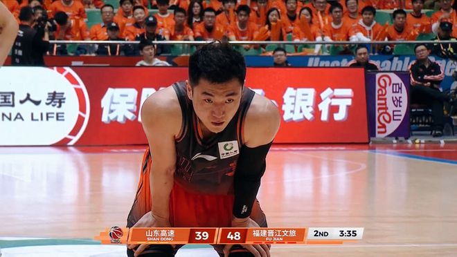 高诗岩罚出场!邱彪技犯,山东男篮太吃力了,核心1将终破质疑! 高诗岩罚出场!邱彪技犯,山东男篮太吃力了,核心1将终破质疑!