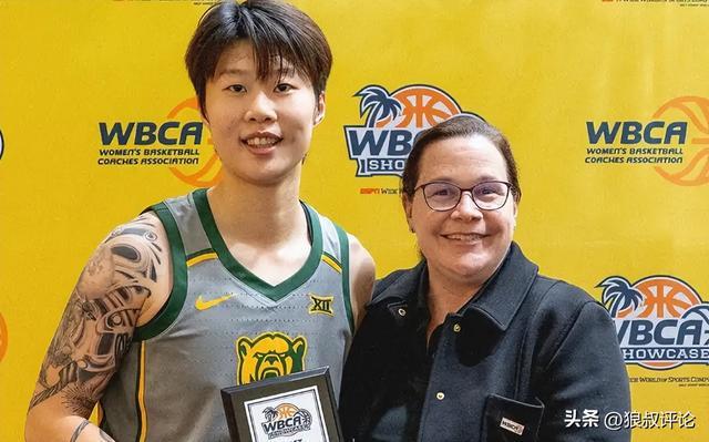 历史首个疯三球员!邓雨婷自宣转校:跳出舒适圈 寻找更契合的舞台 历史首个疯三球员!邓雨婷自宣转校:跳出舒适圈 寻找更契合的舞台