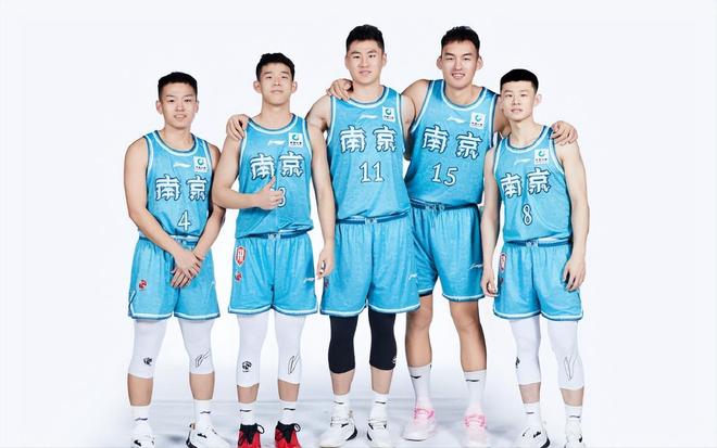 基本无缘季后赛！赛季初豪言冲击总冠军，下赛季或离开CBA