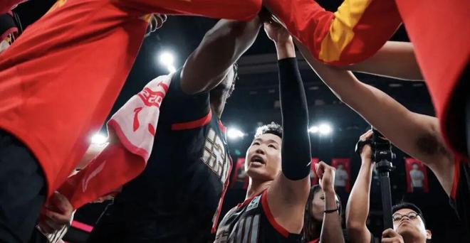 半场75分!深圳马可波罗队主场轻取浙江广厦 拿下八连胜! 半场75分!深圳马可波罗队主场轻取浙江广厦 拿下八连胜!