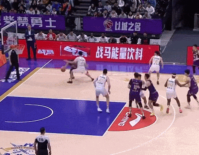 18中12!恭喜中国男篮!又收获一名超跑型后卫 18中12!恭喜中国男篮!又收获一名超跑型后卫