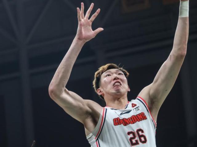 周琦&翟晓川曝光篮球圈投资血泪史：80%球员被坑