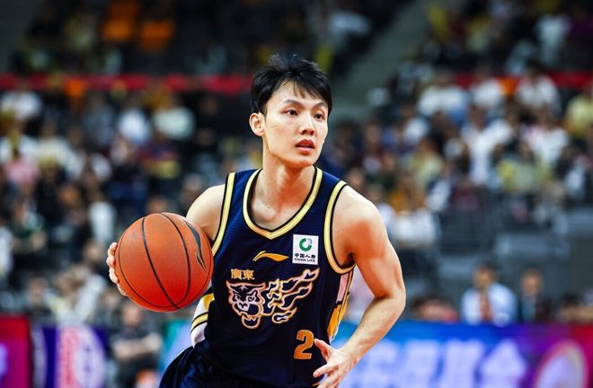 广东输球揪出罪魁祸首!三位国手合计17投仅4中,杜锋有苦难言 广东输球揪出罪魁祸首!三位国手合计17投仅4中,杜锋有苦难言