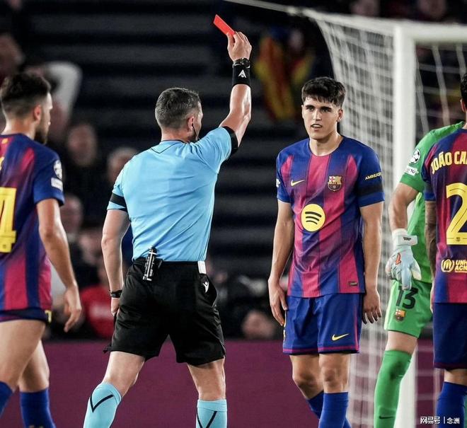 足坛一夜动态：巴萨0-2马竞 巴黎2-0利物浦 欧冠最新夺冠赔率出炉