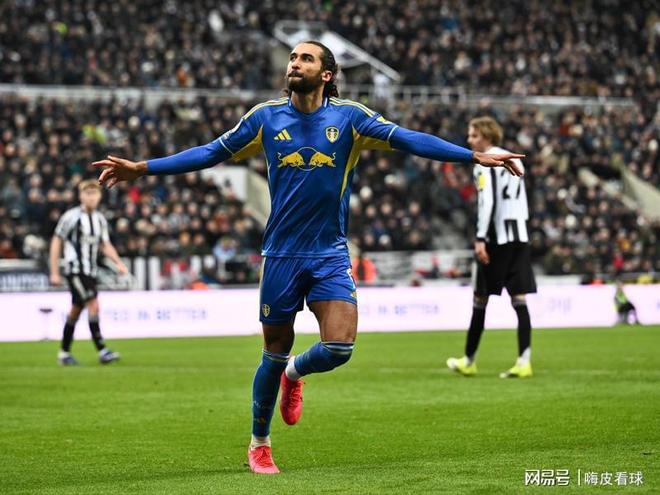 不能领先太多！曼联两张红牌，切尔西保留欧冠希望，热刺降级更近