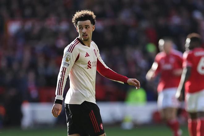 利物浦2球落后PSG,中场核心赛前48小时神奇复出 利物浦2球落后PSG,中场核心赛前48小时神奇复出