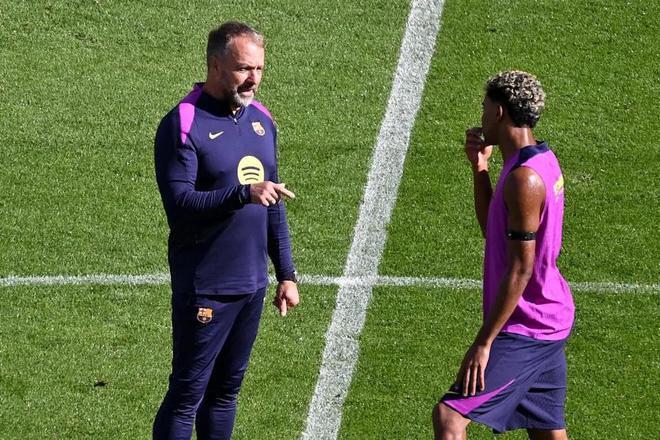 欧冠生死战前，巴萨因3厘米草皮向欧足联申诉