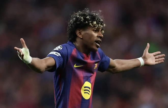 跟队：今夏巴萨可能会给这支非常年轻的阵容引入有经验的球员