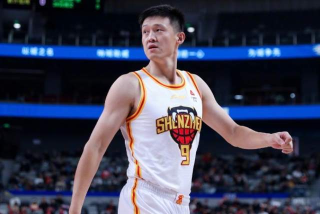 CBA排名大变天！深圳14连胜杀回第3，辽宁冲第六，北控或终结悬念