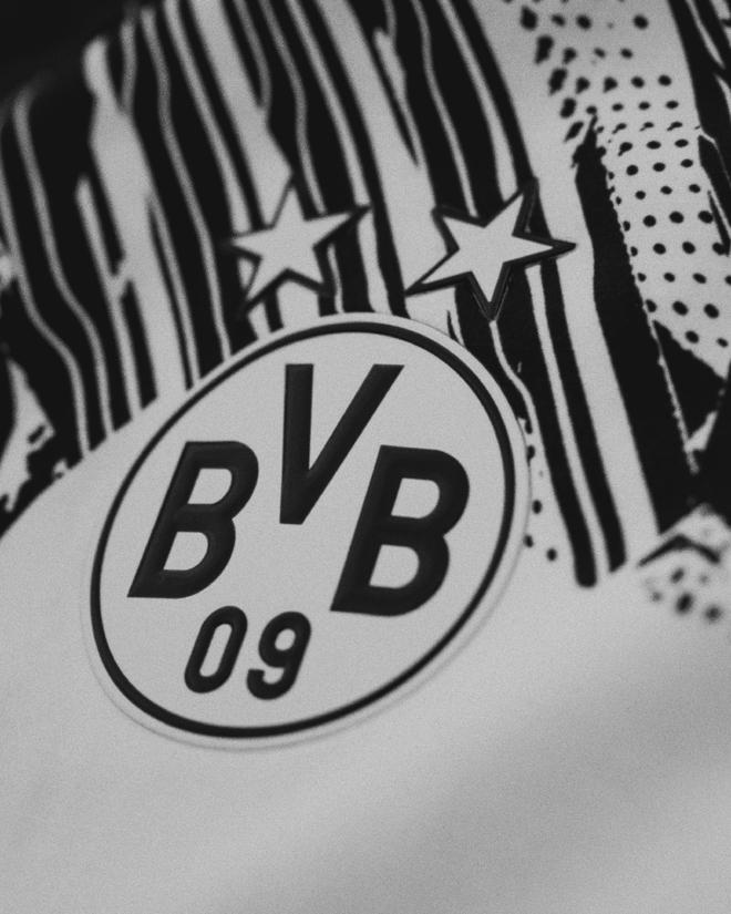 R.I.P.,上周六在多特主场接受紧急救治的球迷不幸离世 R.I.P.,上周六在多特主场接受紧急救治的球迷不幸离世