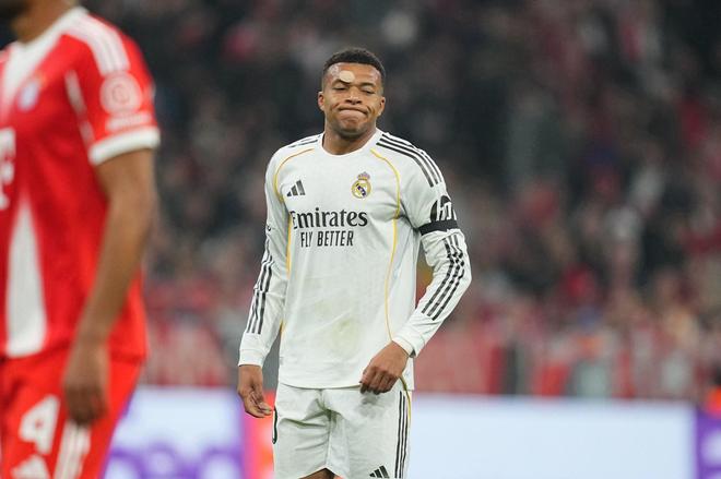 近19个赛季以来第二次,皇马和巴萨均无缘欧冠四强 近19个赛季以来第二次,皇马和巴萨均无缘欧冠四强