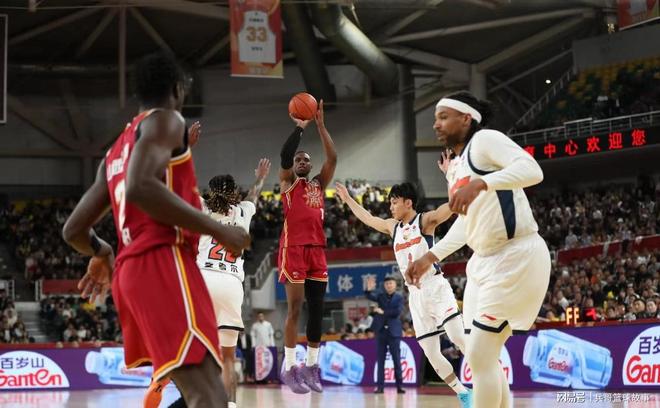 CBA最新排名！北京深圳抢第3，广东锁定第5；山东双雄争第8