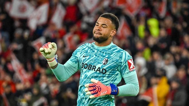 记者：有沙特球队有意奥布拉克，马竞关注弗赖堡门将阿图博卢