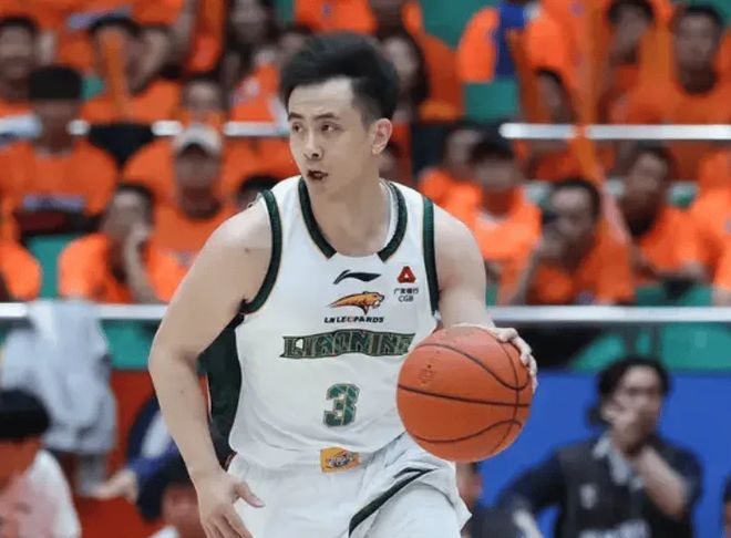 辽宁队客场先下一城，助攻24比12太丝滑，乌戈正式表态