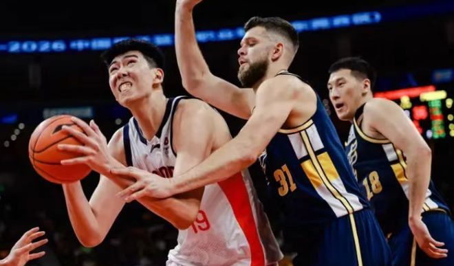 CBA季后赛一夜大变！广东被爆冷，广州开门红，辽宁77-67山东