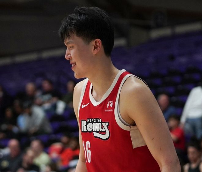 创G联赛生涯新高!杨瀚森大发神威,但球队惜败! 创G联赛生涯新高!杨瀚森大发神威,但球队惜败!