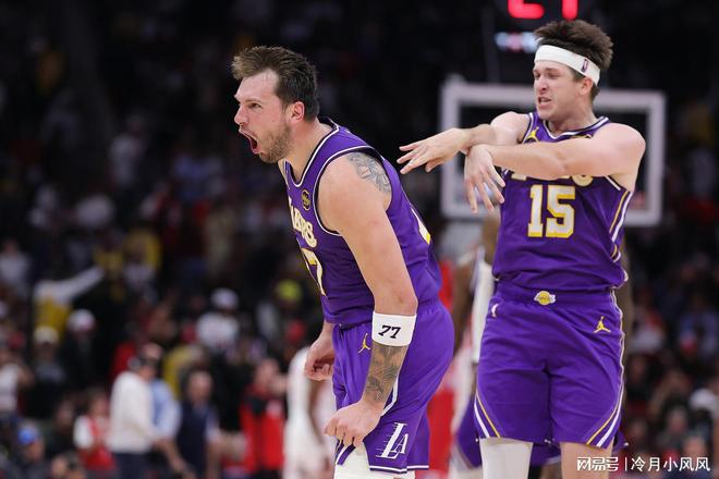 一夜消息:东契奇创五大纪录,萧华宣布决定,新秀有望创造历史 一夜消息:东契奇创五大纪录,萧华宣布决定,新秀有望创造历史