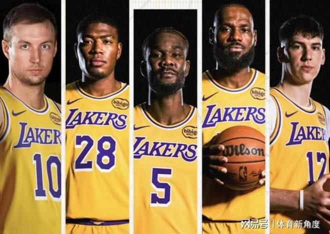 拼了,詹姆斯拼尽全力,30+15+9!依旧败了... 拼了,詹姆斯拼尽全力,30+15+9!依旧败了...