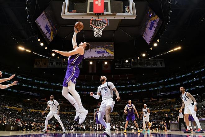 场上效果还算不错,但湖人还远没有发挥出超级投手的最大价值? 场上效果还算不错,但湖人还远没有发挥出超级投手的最大价值?