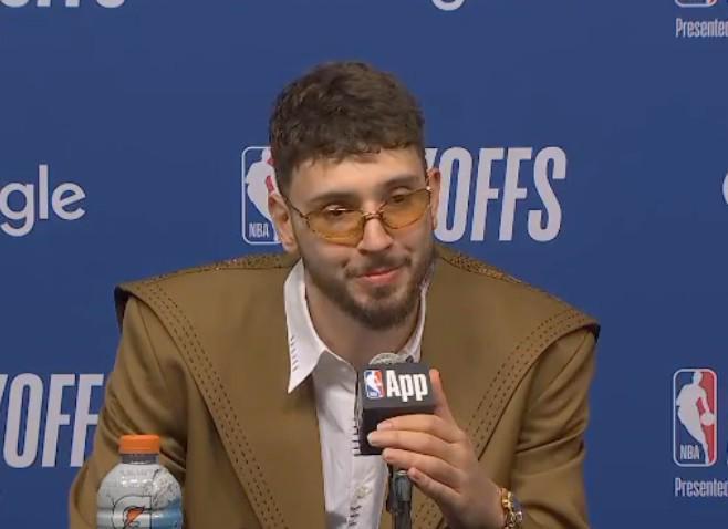 申京谈艾顿肘击：我没想到他会被驱逐，既然都吹了那就这样吧