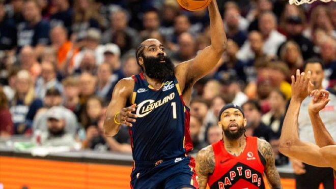 同样是选对手，东部2队赢麻了，掘金却吃了闷亏，湖人因祸得福