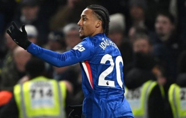 若昂-佩德罗:我们需要尽快解围,等太久人一多就容易丢球 若昂-佩德罗:我们需要尽快解围,等太久人一多就容易丢球